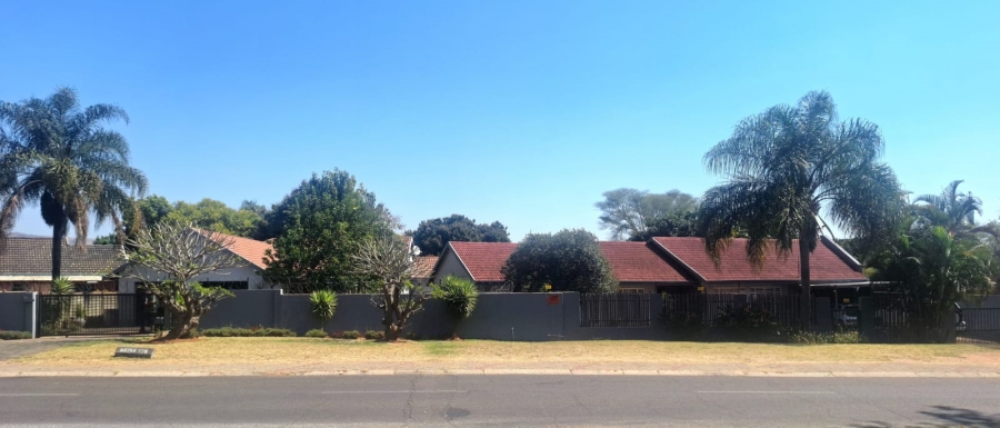 7 Bedroom Property for Sale in Bodorp North West